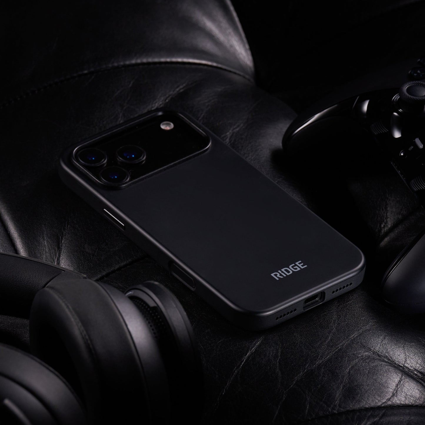 Everyday Phone Case - iPhone 17 Pro Max - Matte Black